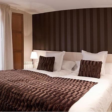 Tres Aguas Lejlighedshotel Ezcaray Eksteriør billede