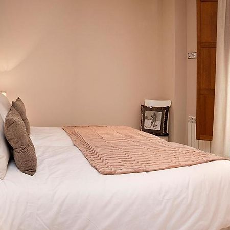 Tres Aguas Lejlighedshotel Ezcaray Eksteriør billede